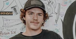 Community supports family of deceased high school student