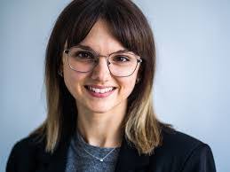 Nora Eckert's Instagram, Twitter & Facebook