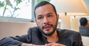 Frank Durango: el arte de hacer del pelo la identidad de los reguetoneros  de Medellín