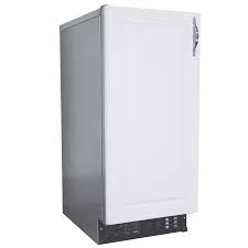 From small undercounter ice machines to large stackable modular cuber heads, hoshizaki has an equipment configuration that will perfectly fit your needs and your space. Hoshizaki Am 50bae Undercounter Ice Maker Machine Beveragefactory Com