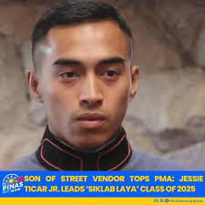 Son of taxi driver graduates PMA summa cum laude