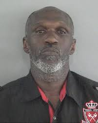 Man arrested at car wash after allegedly pulling fake hair from woman's  head