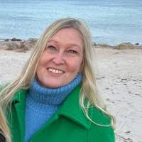 Anne Hove Email & Phone Number