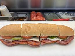 MOE'S ITALIAN SANDWICHES