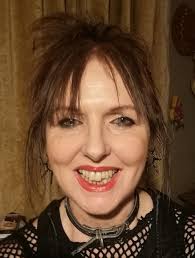 I've been to a couple of meet ups so I thought I'd introduce myself a bit  here too. I'm approaching 50, pansexual and polyamorous. I have a wonderful  cat (Russell) who I