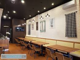 Desain rumah kampung didaerah pedesaan juga tak kalah menarik dibanding perkotaan. Jasa Desain Interior Restoran Rumah Makan Di Jakarta Jasa Desain Interior Di Jakarta Rumah Apartemen Kantor Resto Ruko Dll