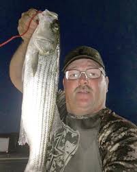 What is the displacement of a Striper. #7200?