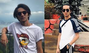 Januari lalu, ayie atau nama penuhnya, nik fadlee elhamshah pernah rebah di pentas ketika menjayakan sebuah persembahan di kuala pilah, negeri. Saya Sudah Bersedia Untuk Menyanyi Semula Ayie Floor 88 Buzzkini