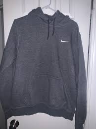 Black And Grey Nike Hoodie Grey Nike Hoodie Says Large But Fits Like Medium With Images Nike Hoodie Grey Nike Hoodie Hoodies Womens