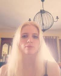 Chelsea Huisman's Instagram, Twitter & Facebook