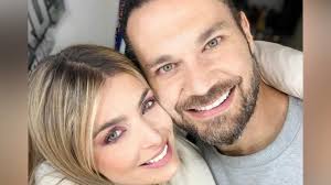 Cristina hurtado es una de las presentadoras de televisión más queridas por los colombianos. Las Paradisiacas Vacaciones De Cristina Hurtado Y Josse Narvaez Kienyke