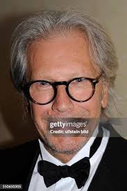 285 Bernd Heart Jump Stock Photos, High-Res Pictures, and Images