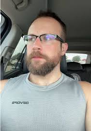 Understanding Eye Contact: Threat or Flirt?