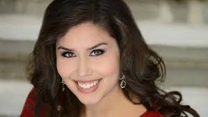 Díaz: Phoenix-area Latina opera singer makes it big