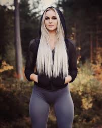 First and foremost, i must say that all of gymshark's leggings will give you a camel toe. Pin On Everything S Coming Up Roses