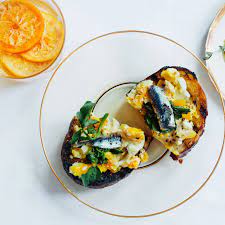 Crostini With Crushed Eggs And Salted Anchovies Recipe In 2021 Anchovy Recipes How To Cook Eggs Food Goals