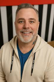 John Prine and Bonnie Raitt's Angel From Montgomery Performance