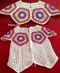 Bebek Orguleri Yaparken Bebek Yeleklerinin Yeri Her Zaman Cok Ayri Olmustur Tig Ile Yapilan El Isi Modelleri Oldukca K Baby Knitting Patterns Orgu Bebek Yelek