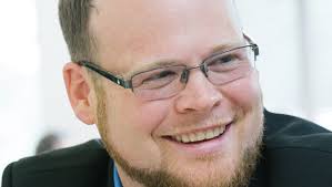 Springfield solar businessman announces state Senate run