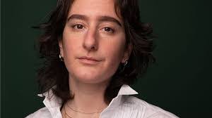 Rebecca Winfield's Instagram, Twitter & Facebook