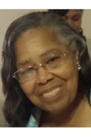 Edwina Miles's Instagram, Twitter & Facebook