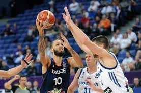 France's evan fournier had a harsh but true answer to sum up team usa's problem. Evan Fournier And France Are Here To Put Fear Into Team U S A
