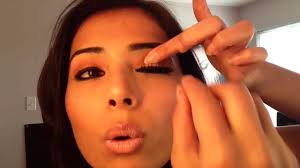 MIRA IS WEARING OUR HUMAN HAIR EYELASH EXTENSION BY KISS IENVY