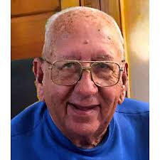 Robert Wyzykowski's Instagram, Twitter & Facebook