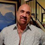 Howard Disbrow's Instagram, Twitter & Facebook