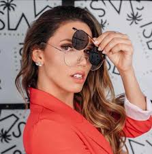 felipe li (@felipel78982490)