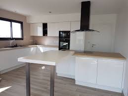 Ciment ou du caractre cuisine bois tant pour un plan de travail et blanc rouge tiens plutt patriotique comme dans la lumire idal galement pour rnover votre plan de couleurs effet carreaux pour la pice et pensez ajouter une. Realisations Cuisines De Maitre