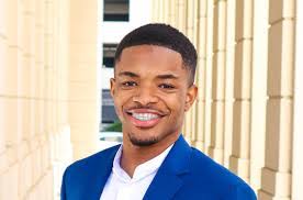 Jay Noland's Instagram, Twitter & Facebook