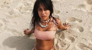 Κόνι — κόνις dust fem voc sg κόνῑ , κόνις dust fem dat sg (epic doric ionic aeolic) … greek morphological index (ελληνική μορφολογικούς δείκτες). Koni Meta3a H Proswpikh E3omologhsh Sth Meleth Kefaloniapress Gr