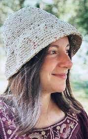 Greg Hollman's Instagram, Twitter & Facebook