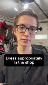 Lacy Dunn's Instagram, Twitter & Facebook