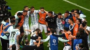 El astro argentino comentó cómo se siente al periodista luego de vencer a brasil en el maracaná. La Seleccion Argentina Esta Ante La Posibilidad De Cortar Una Sequia De 28 Anos Y Alcanzar A Uruguay Como El Maximo Campeon De La Copa America Yacuiba Digital