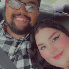 anyone around the saint louis/il area wanna trade tails? wanting the same  style just clear lenses domt care for the black lenses