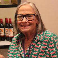 Ellen Farber's Instagram, Twitter & Facebook