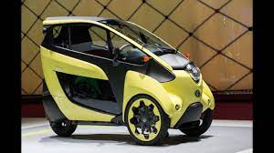 Drive medical spitfire scout 3 compact travel. Toyota I Road Narrow As A Scooter Safe As A Car Youtube