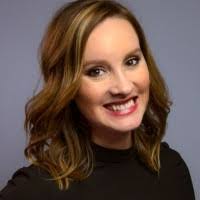 Lindsey Kern's Instagram, Twitter & Facebook