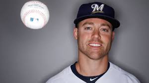 Brewers bring up Jake Elmore