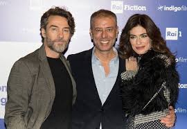 A young man attempts to navigate the intricate social societies of the elite music conservatory in milan he attends, often learning that music may be the easiest thing in his life. Stasera In Tv Fiction La Compagnia Del Cigno Cast Trama Puntate 3 E 4