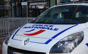 Description la plage , les palmier , la mére , l'océan , les cocillage , le soléille en gros le paradis mon r2ve sa ser2 dallei sur cette iles. Val De Marne Un Policier Se Suicide Avec Son Arme De Service Le Parisien