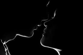 Black And White Kiss Silhouette Silhouette Kiss Silhouette Fotografie Bilder 90er Mode