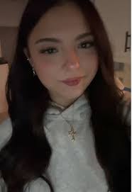 Paula Kowalski's Instagram, Twitter & Facebook