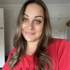 Erika Coyle's Instagram, Twitter & Facebook