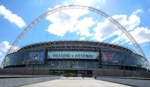 Das fußballstadion befindet sich in der spielort london in england. Em 2021 Stadien Von Wembley Bis Rom Alle Stadien Im Uberblick