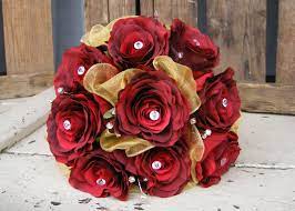 It is available for delivery on friday between 9:00 am and 10:00 am. Tippetts Florist Flowers Oadby Red Rose Bride Boq With Sparkles And Gold Voile Ribbon Red Bouquet Wedding Red Bridal Bouquet Red Wedding Theme