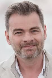 Gilbert Bouchard : sa biographie, filmographie, et quelques photos