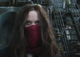 Mortal engines takes place after the sixty minute war has brought humanity to the brink, and the world's metropolises have escaped from their locations. Mortal Engines Review Reviews Screen